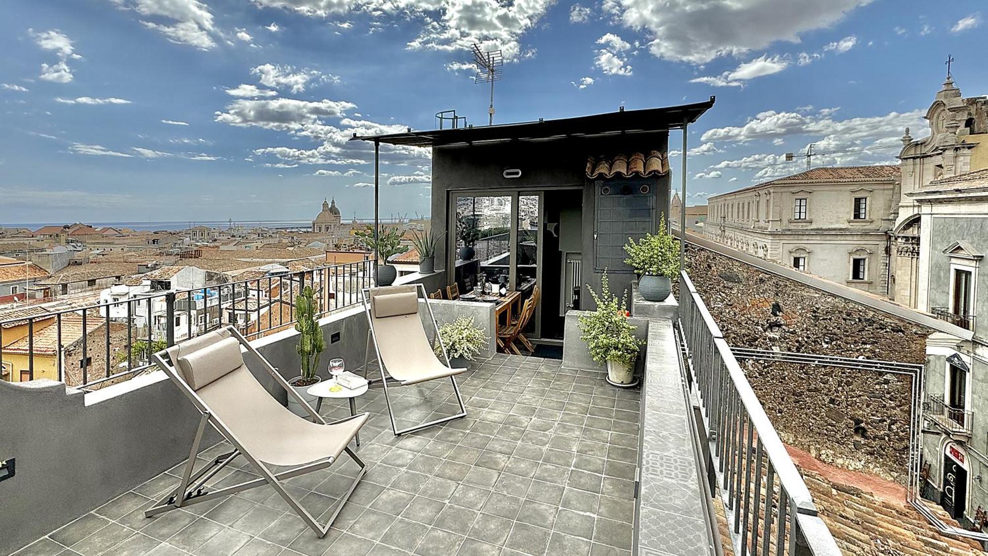 Design With Amazing View Over *