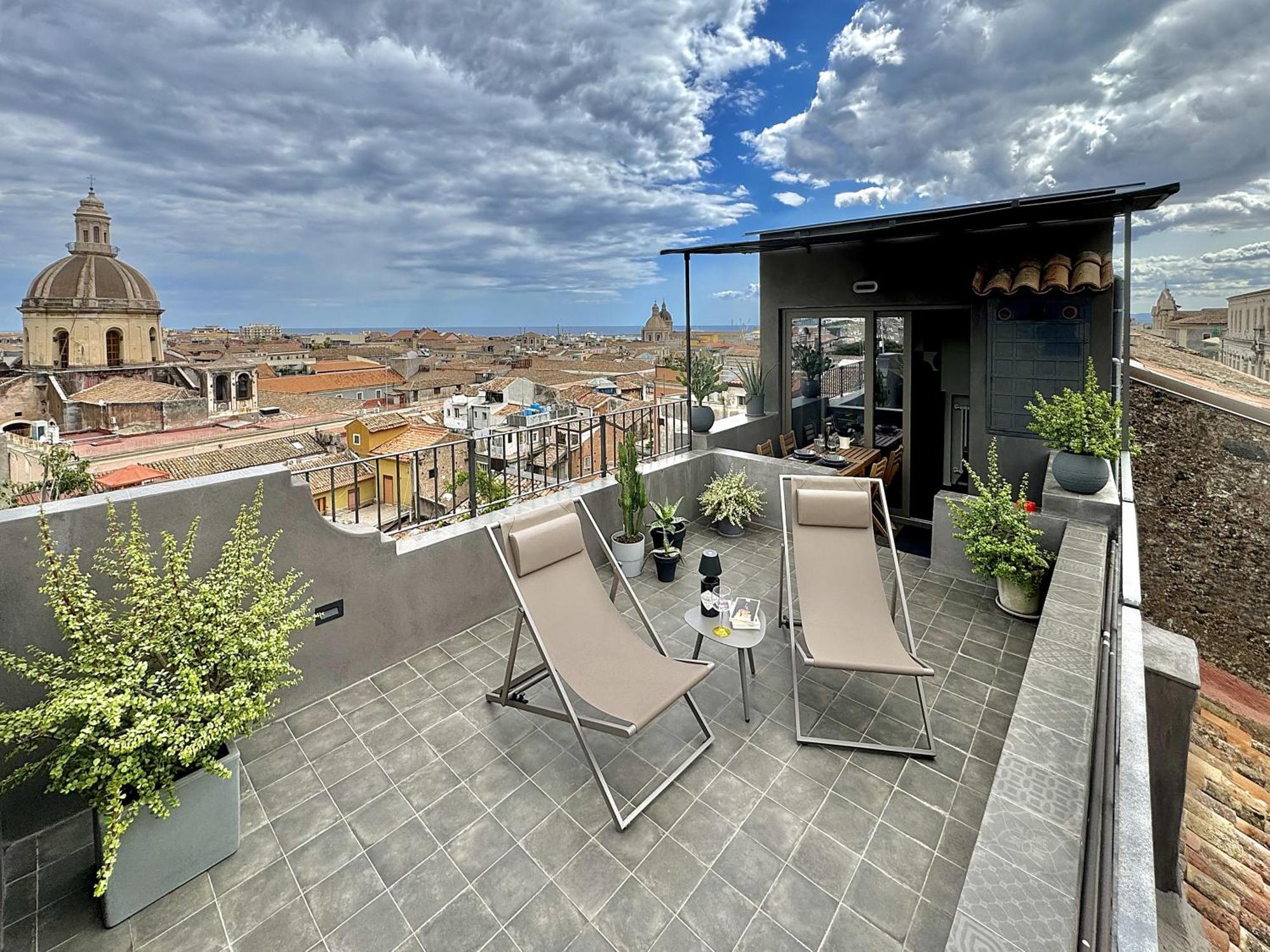 Design With Amazing View Over * Aeroporto di Catania Fontana Rossa