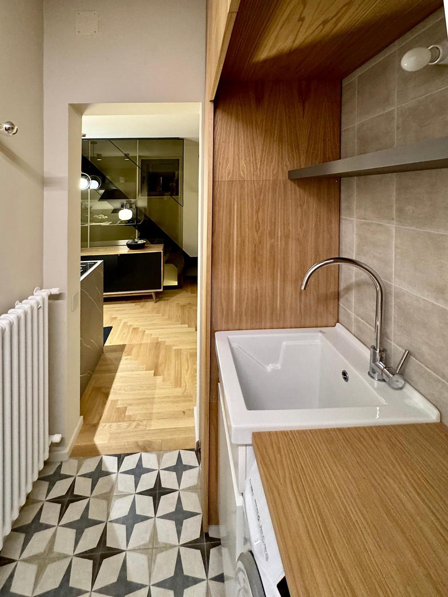 Design With Amazing View Over *